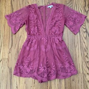 Dusty pink lace romper